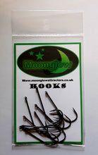 Load image into Gallery viewer, MOONGLOW -  Aberdeen hooks