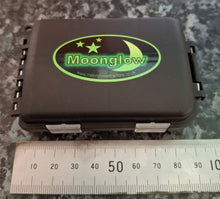 Load image into Gallery viewer, Moonglow - rig bits box - pocket size tackle box