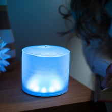Load image into Gallery viewer, Luci Color Essence Inflatable Colour Changing  Solar Light