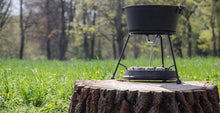 Load image into Gallery viewer, Petromax Dutch Ovens With Flat Bottom Surface (Various Size)