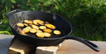 Load image into Gallery viewer, Petromax Fire Skillet Pan With 1 Handle (Various Sizes)