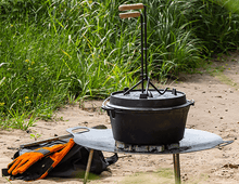 Load image into Gallery viewer, Petromax Professional Dutch Oven Lid Lifter