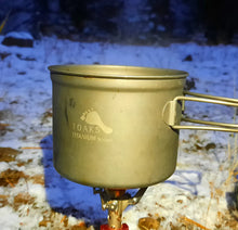 Load image into Gallery viewer, TOAKS Titanium Lightweight Pot with Lid (750ml &amp; 900ml)